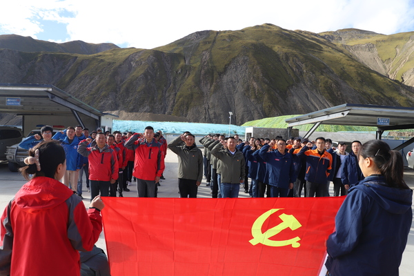 3.帕孜聯合黨支部黨建活動.JPG